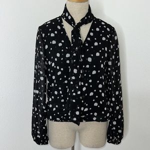 🔹 Ted Baker V-Neck Top with Neck Tie